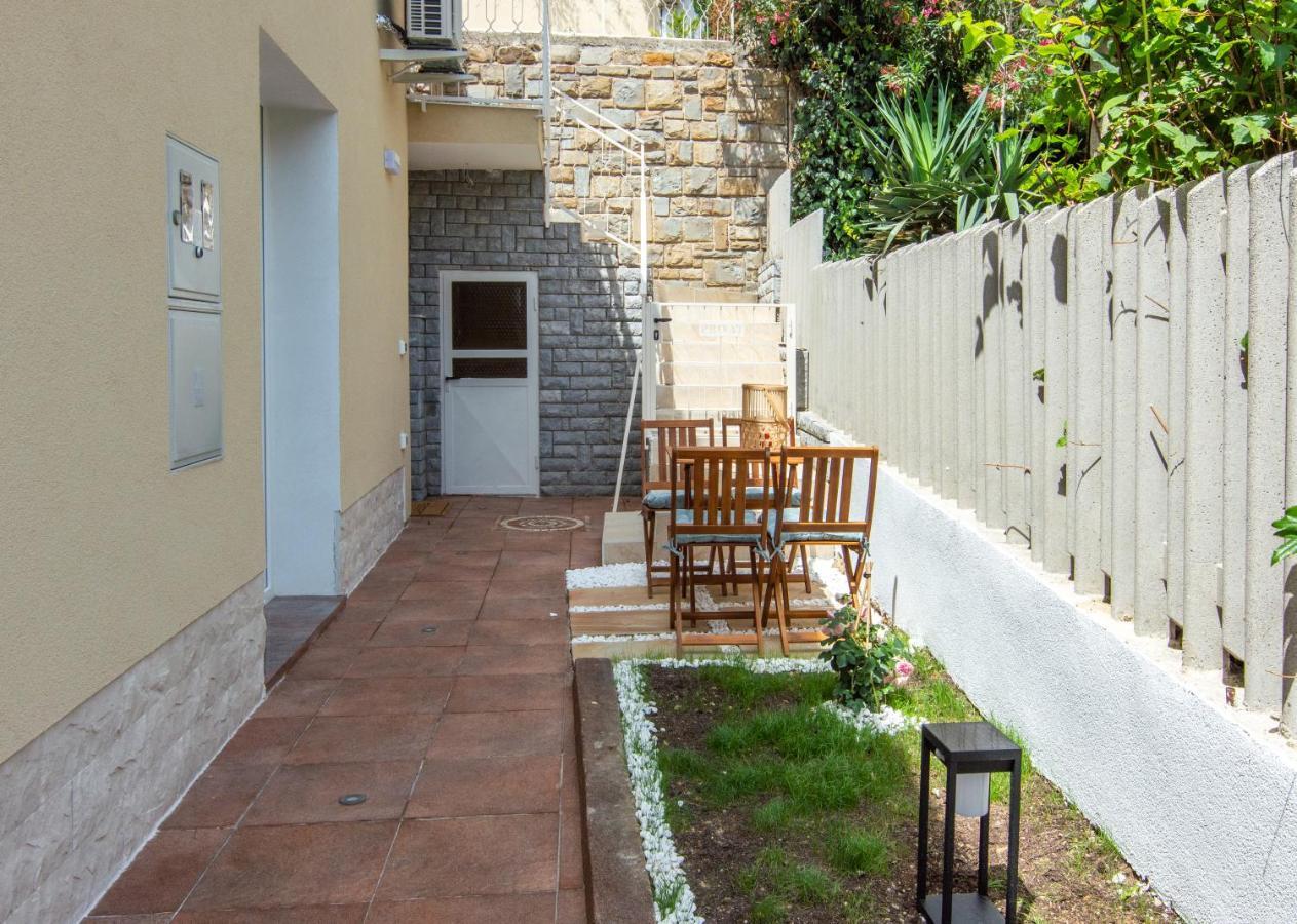 The Rose Garden Apartments Portorož Dış mekan fotoğraf